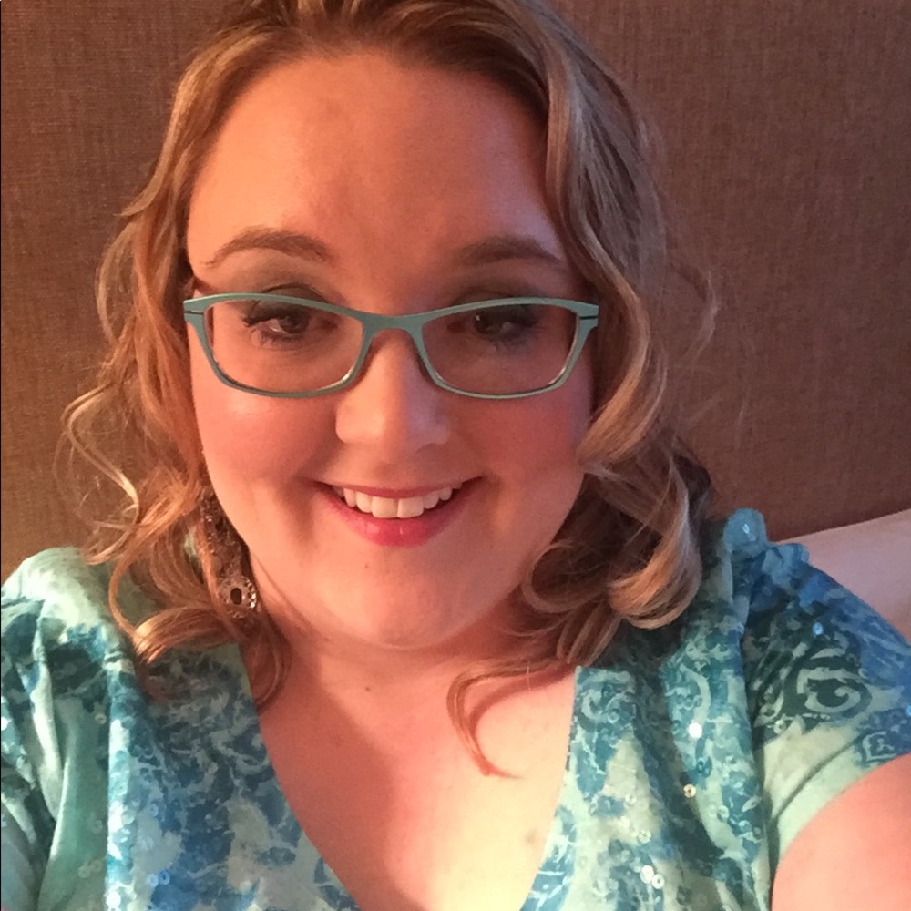 Meet your Posher, Melanie